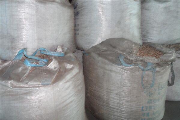 800-1000公斤/袋生物质颗粒